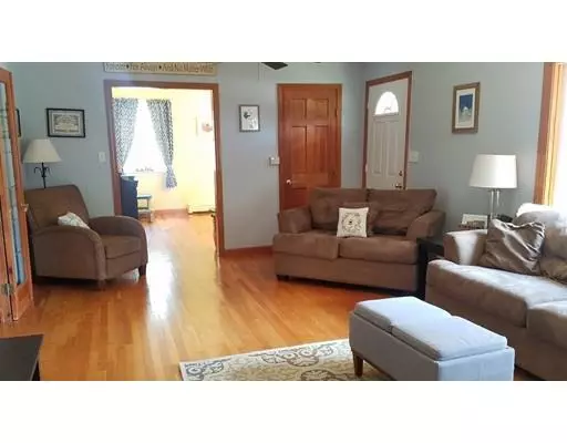 Lunenburg, MA 01462,19 Rangely Rd