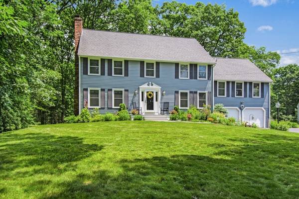 1504 Salem St, North Andover, MA 01845