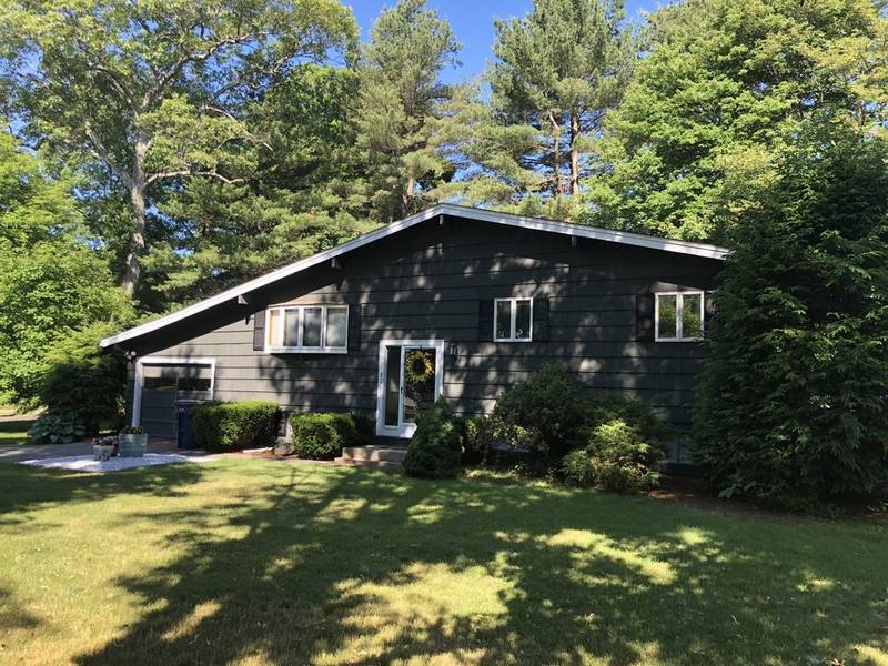 87 Winthrop, Medway, MA 02053