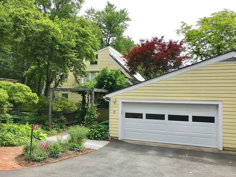 43-45 Canton Ave, Amherst, MA 01002