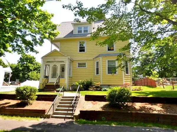 41 Henshaw St, Worcester, MA 01603