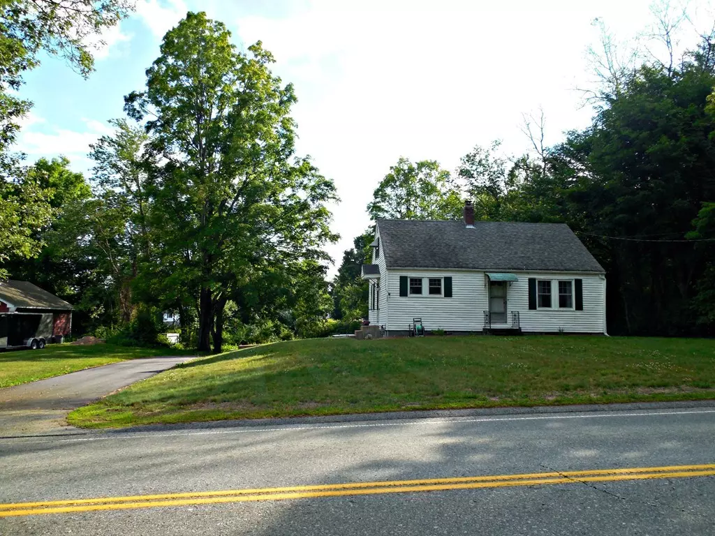 West Brookfield, MA 01585,218 W Main St