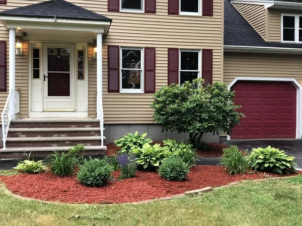 Taunton, MA 02780,27 Field Street