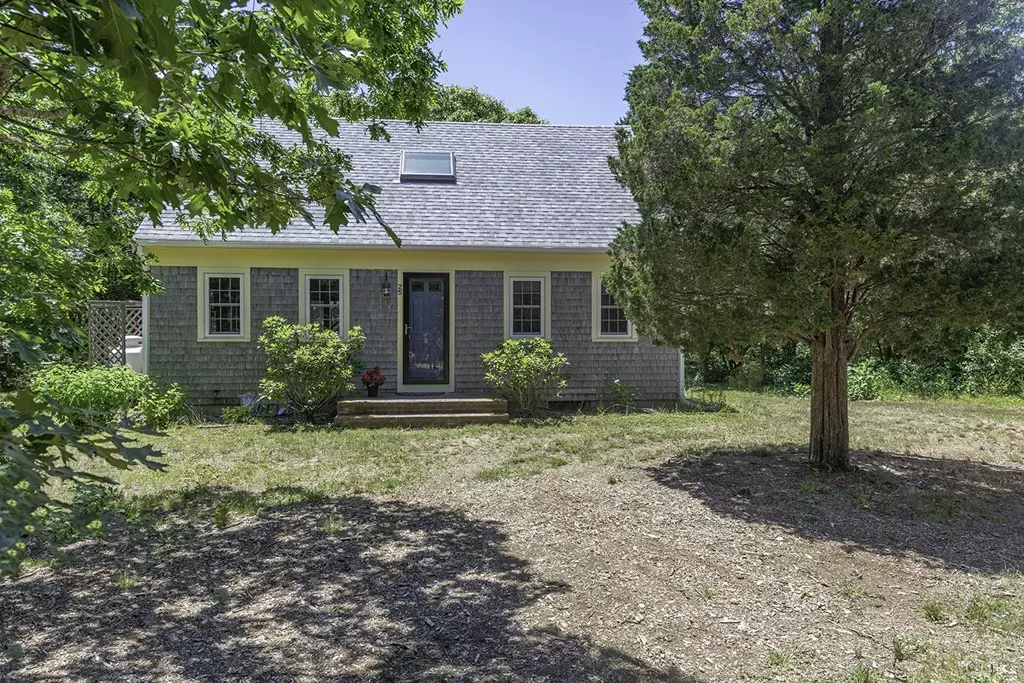 Eastham, MA 02642,25 Viola Rd