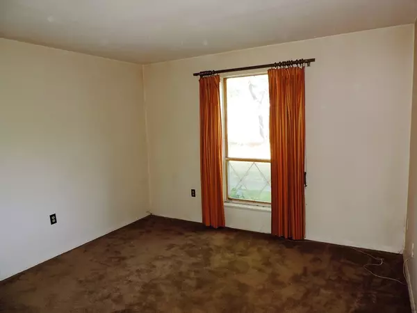 Milford, MA 01757,18 Shadowbrook Ln #19