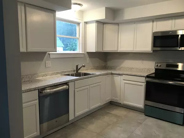 Athol, MA 01331,394 Harvard Ave