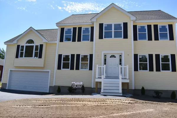 1 Davis St, Tyngsborough, MA 01879