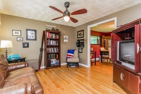 Methuen, MA 01844,34 Nevins Rd