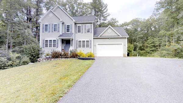 31 Atkinson St, Methuen, MA 01844