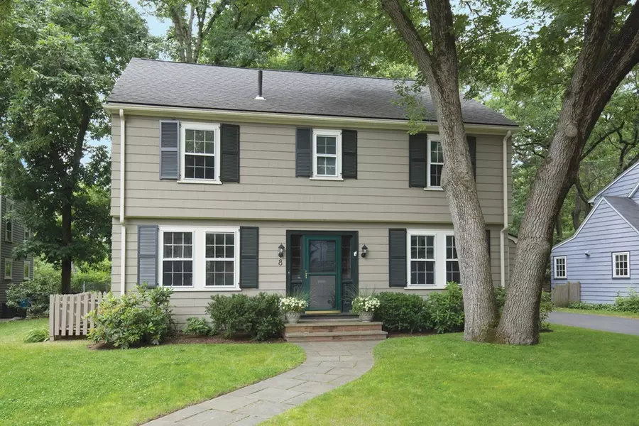 8 Wenham Rd, Newton, MA 02461