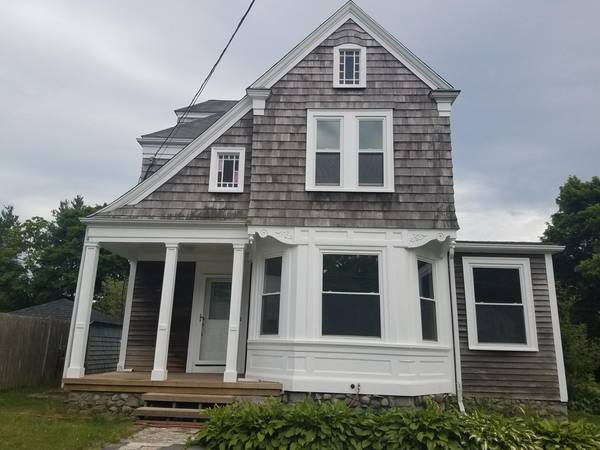 179 Field St, Brockton, MA 02302