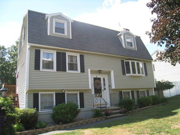 22 Constance Dr, Lowell, MA 01854