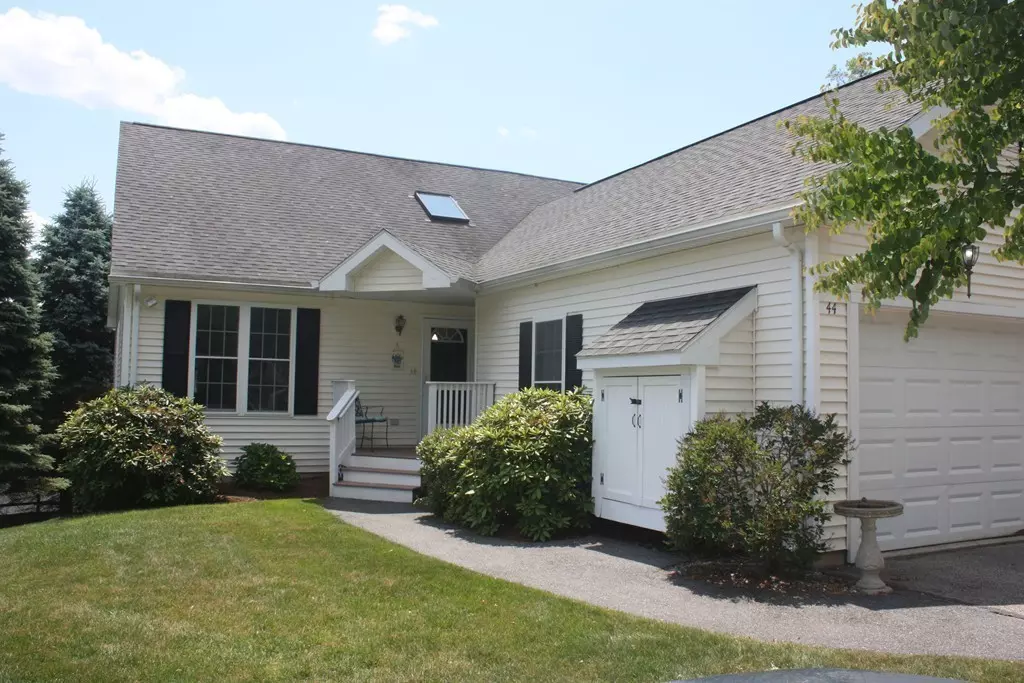 Southborough, MA 01772,44 William Onthank Lane #44