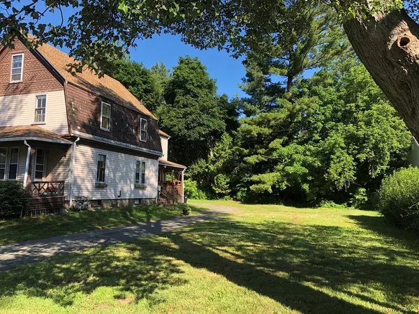 Hamilton, MA 01982,90-92 Union St