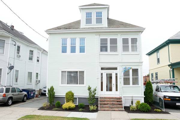 165-167 Aquidneck St, New Bedford, MA 02744