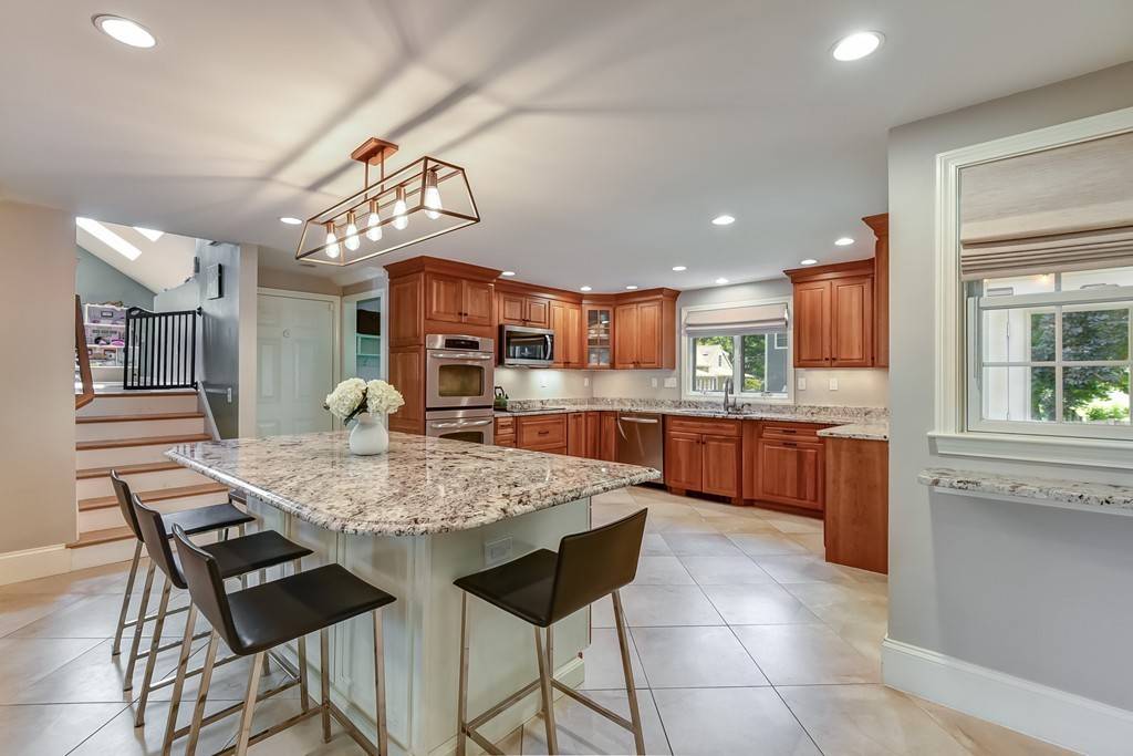 Needham, MA 02492,208 Elmwood Road