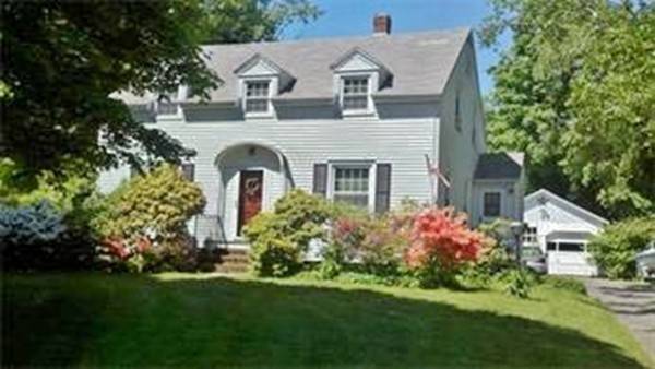 84 South Main Street, Belchertown, MA 01007