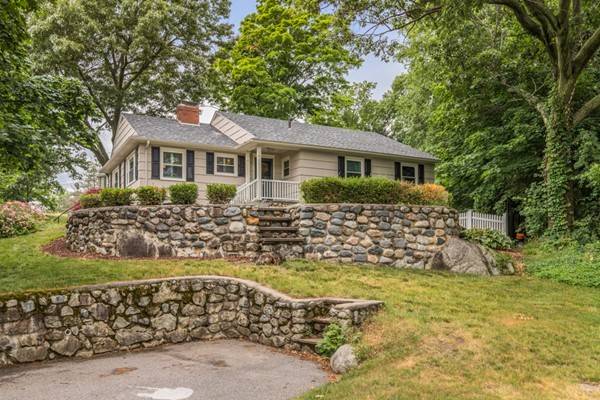 132 Altamont Ave, Melrose, MA 02176