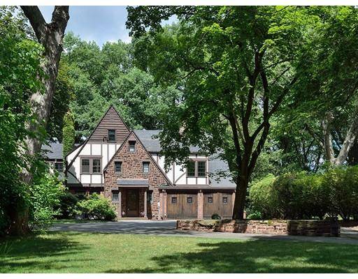 112 Longview Dr, Longmeadow, MA 01106