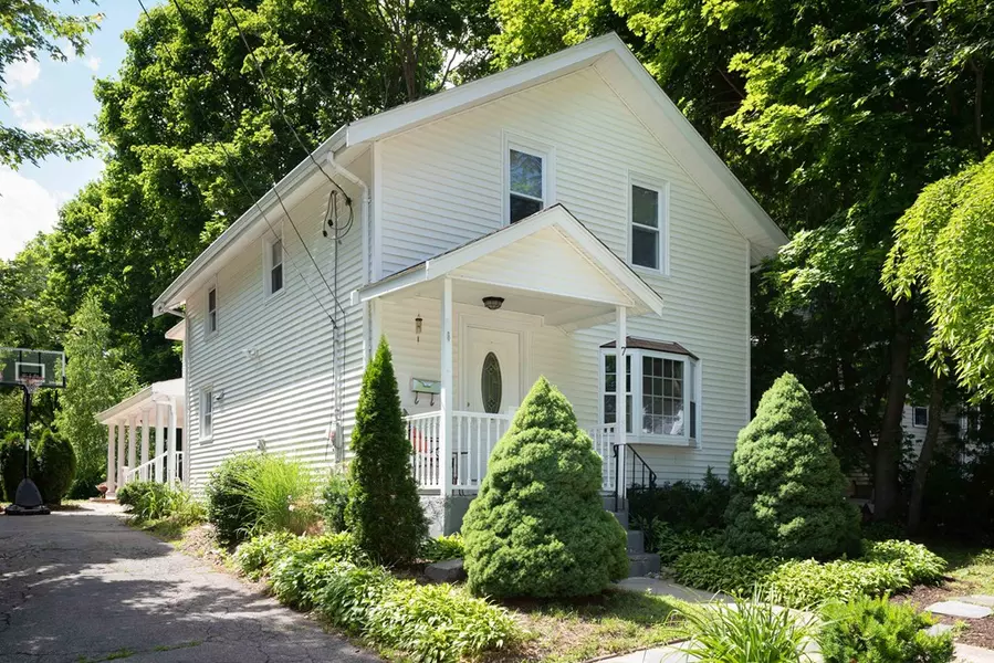 7 Summer Street, Sharon, MA 02067