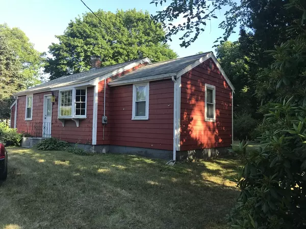 16 Bassett St, Taunton, MA 02780