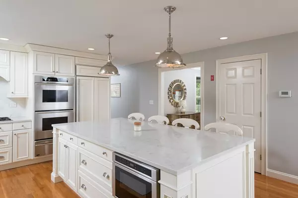 Duxbury, MA 02332,5 Pratt Cir