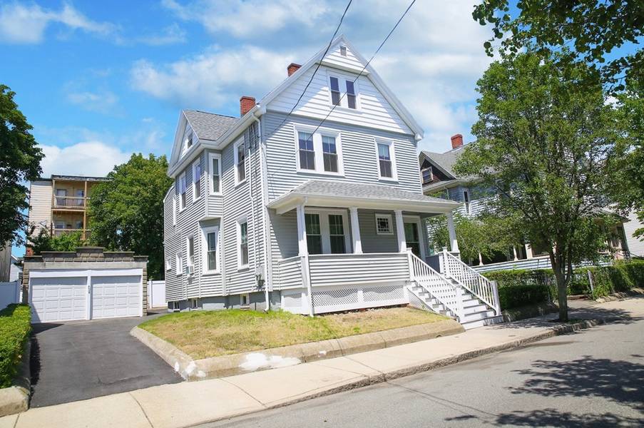 24 Beacon St, Everett, MA 02149