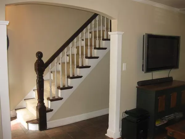 Weymouth, MA 02189,33 Whitman St