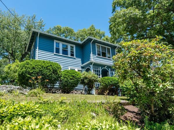 65-67 Athelstane Rd #A, Newton, MA 02459