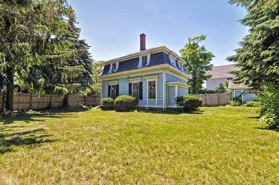 21 Winter Street, Peabody, MA 01960