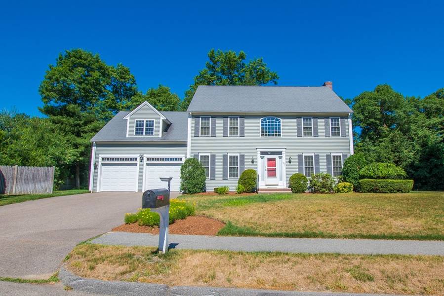 27 Darwin Lane, Walpole, MA 02081