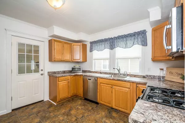 Mansfield, MA 02048,22 Glen St