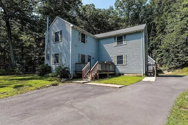 15 Thoreau Street, Billerica, MA 01862