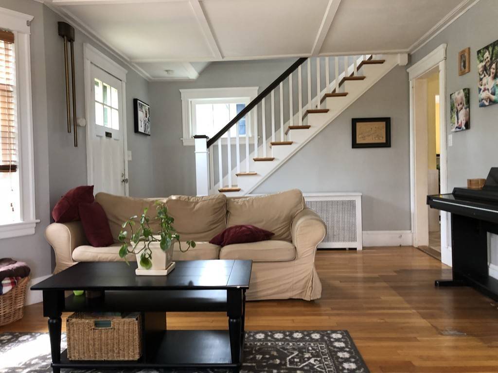 Lynn, MA 01902,61 Gertrude St