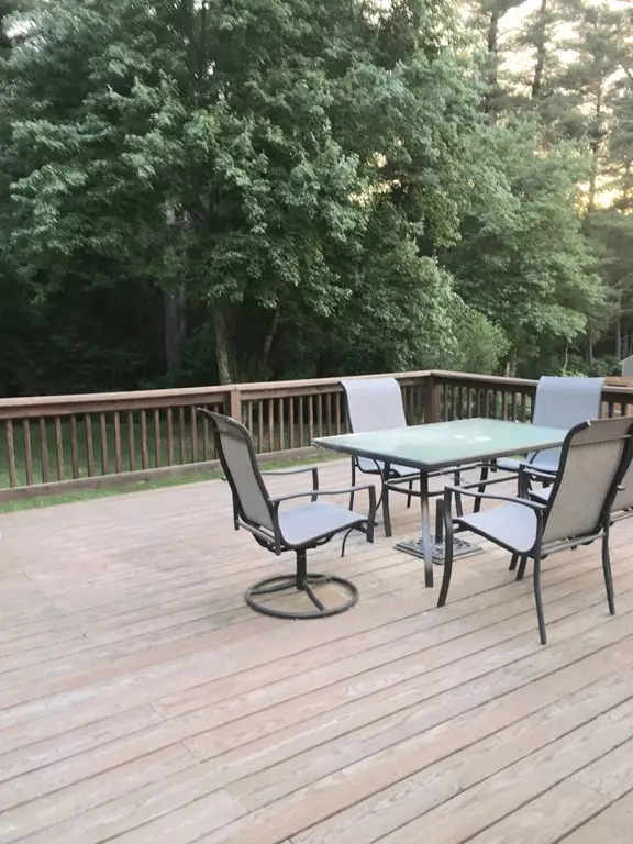 Norton, MA 02766,2 Bryson Dr