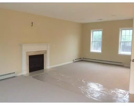 Rochester, MA 02770,Lot 67/8 Horse Neck Drive