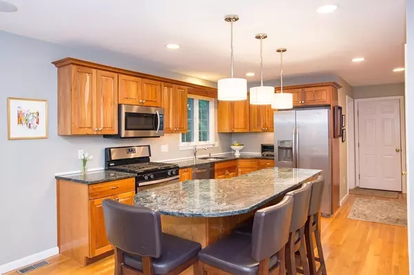 Sudbury, MA 01776,21 Basswood Ave