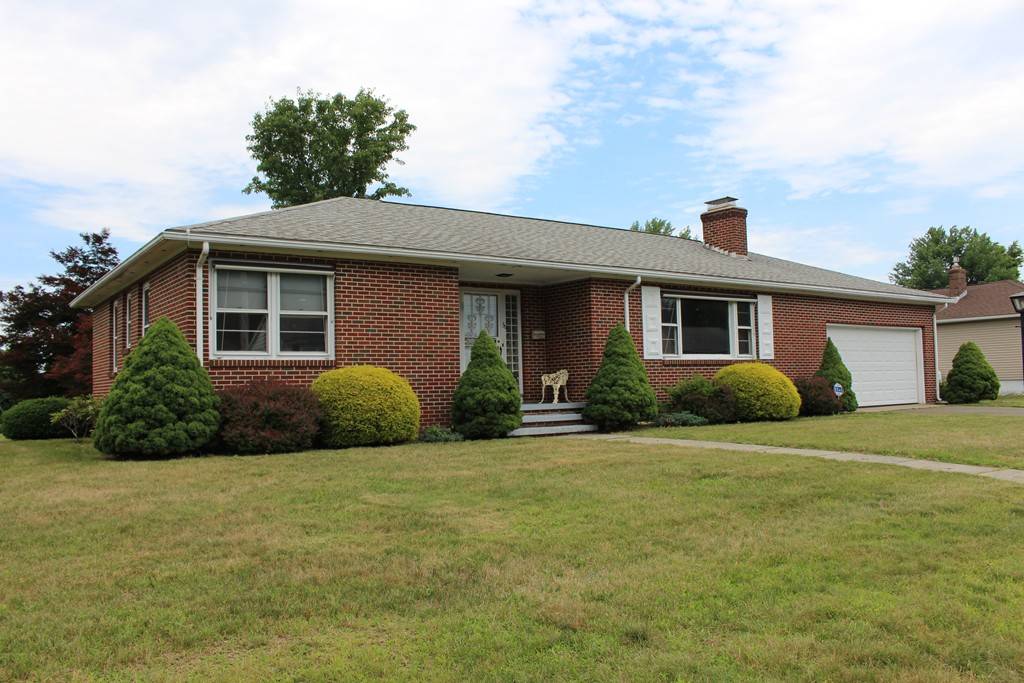 30 Woodlawn Street, Chicopee, MA 01020