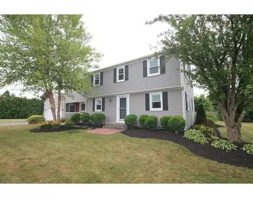 1 Fairview Rd, Wilbraham, MA 01095