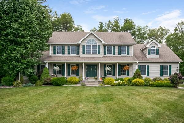 29 Victoria Ln, Wilbraham, MA 01095