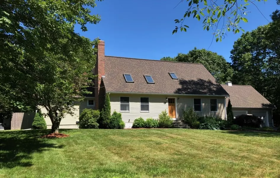 426 Pine Hill Road, Westport, MA 02790