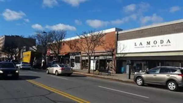 421-425 Essex Street #3, Lawrence, MA 01840