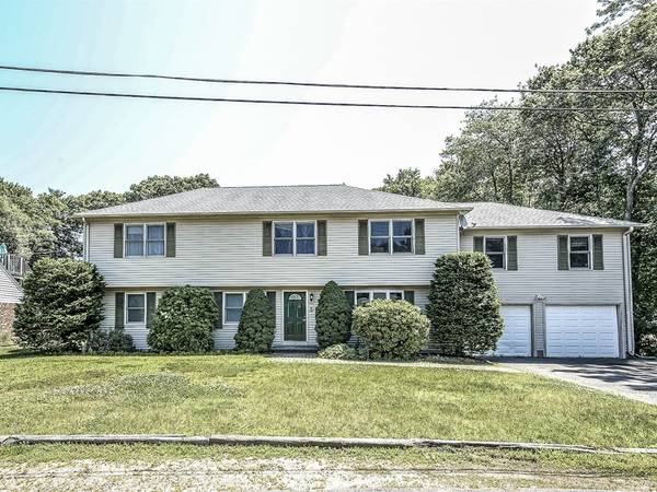 8 Lindsay Road, Billerica, MA 01821