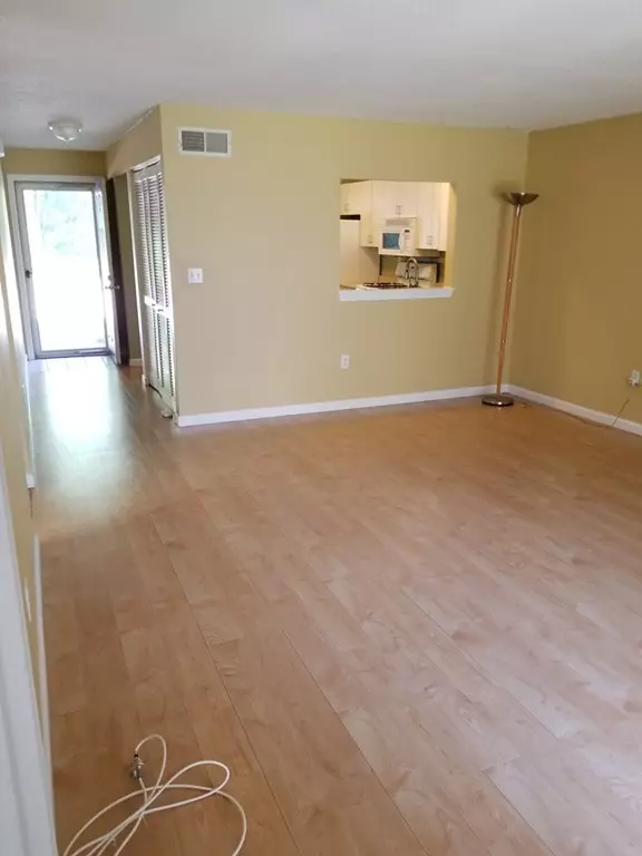 Raynham, MA 02767,406 Park Place #406