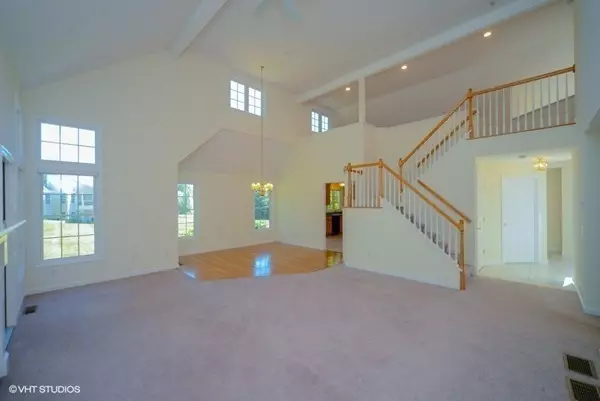 Westborough, MA 01581,12 Gilmore Farm Rd #12