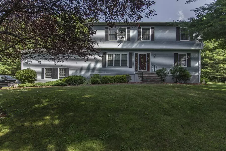 123 Ash St, Spencer, MA 01562