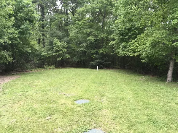 Easton, MA 02375,9 Black Brook Rd