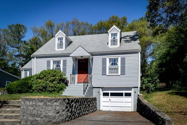 7 Lena Road, Natick, MA 01760