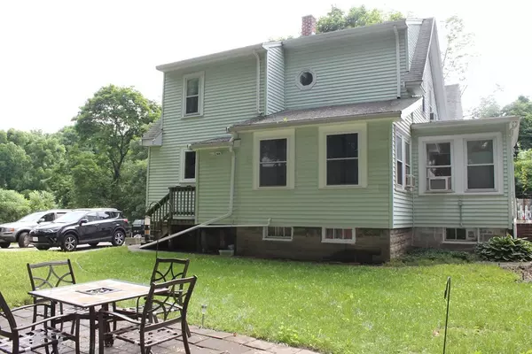 Bridgewater, MA 02324,4 Latham Terrace