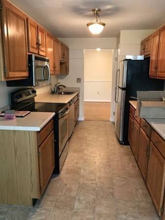 Leominster, MA 01453,207 Chapman Place #207